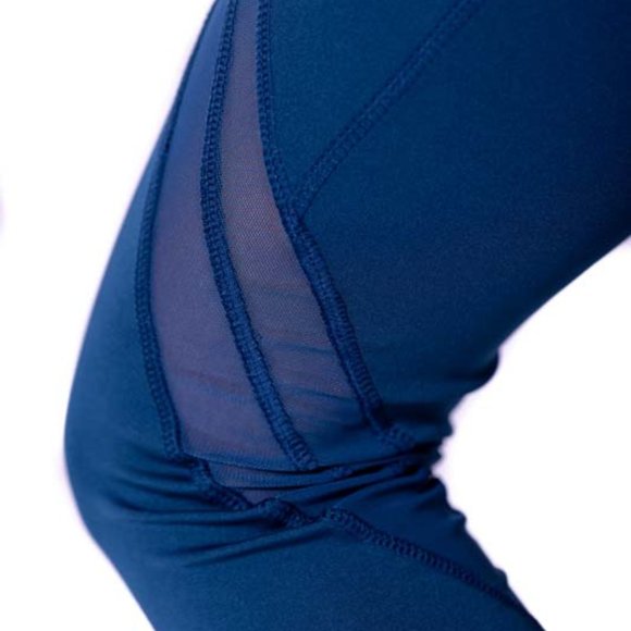 High-Waisted & Mash Panel Gym and Yoga Leggings with Side Pockets Denim Blue - Picture 2 of 6